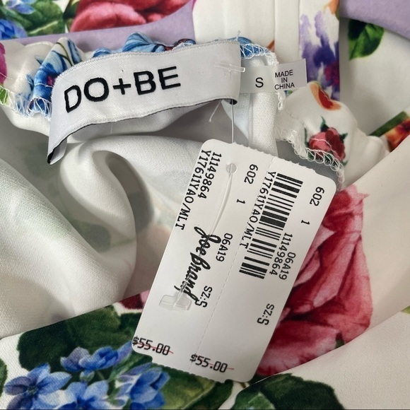 DO + BE White Muticolor Floral Keyhole Halter Top - Picture 7 of 7